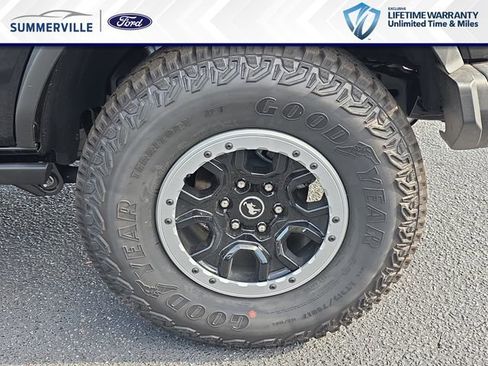 New 2025 Ford Bronco Badlands image 33