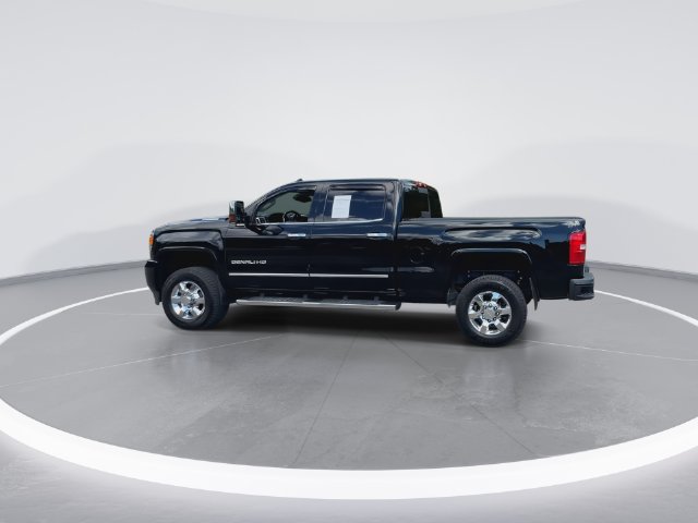 Used 2019 GMC Sierra 3500 Denali w/ Duramax Plus Package AWD/4WD image 8