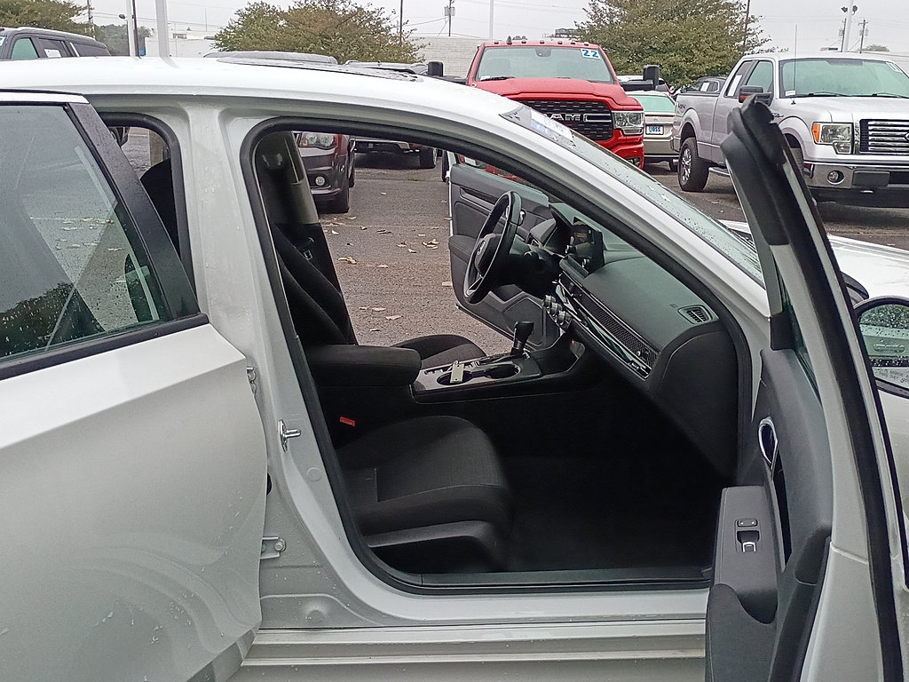 Certified 2022 Honda Civic EX image 16