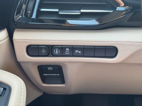 Certified 2026 Acura MDX SH-AWD w/ Technology Package image 23