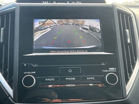 Used 2022 Subaru Forester Premium image 21