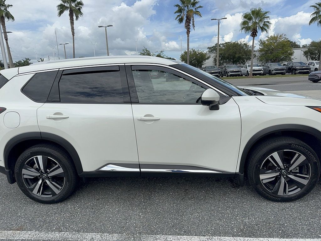 Used 2023 Nissan Rogue Platinum w/ Platinum Premium Package FWD image 4