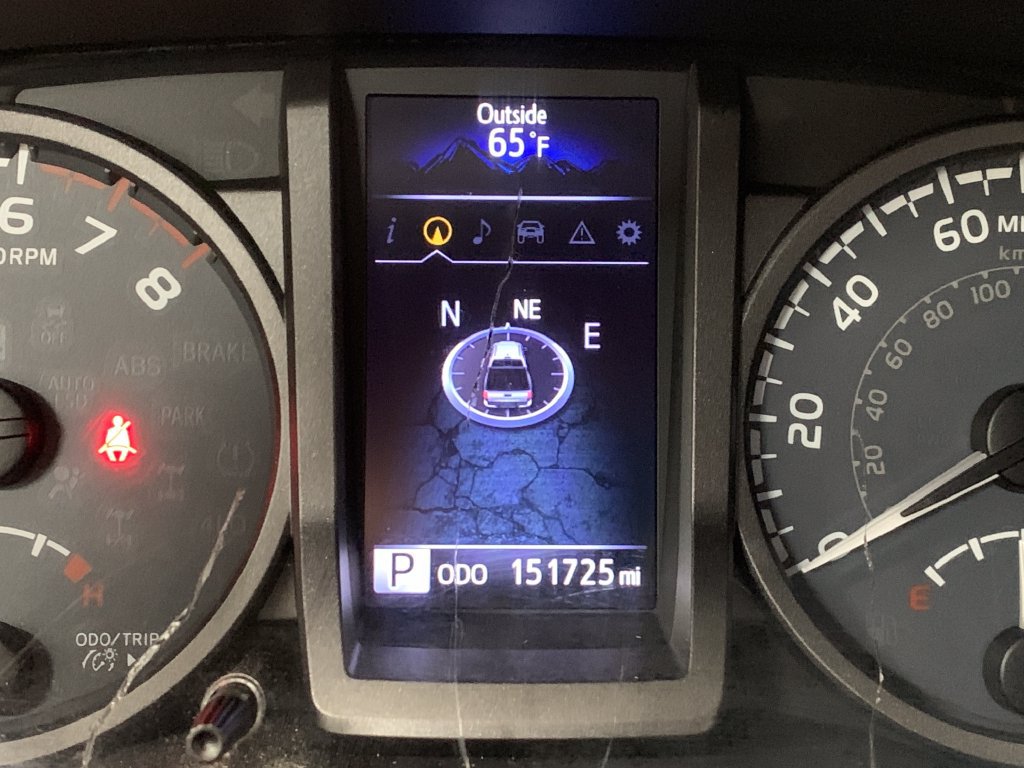 Used 2016 Toyota Tacoma TRD Sport w/ Towing Package AWD/4WD image 30