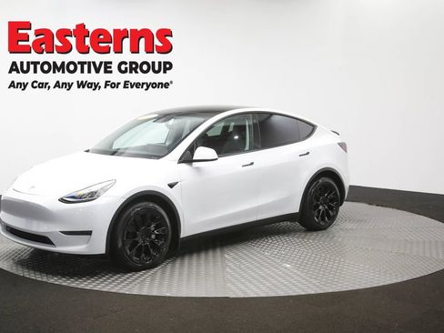 Used 2021 Tesla Model Y Long Range AWD/4WD image 52