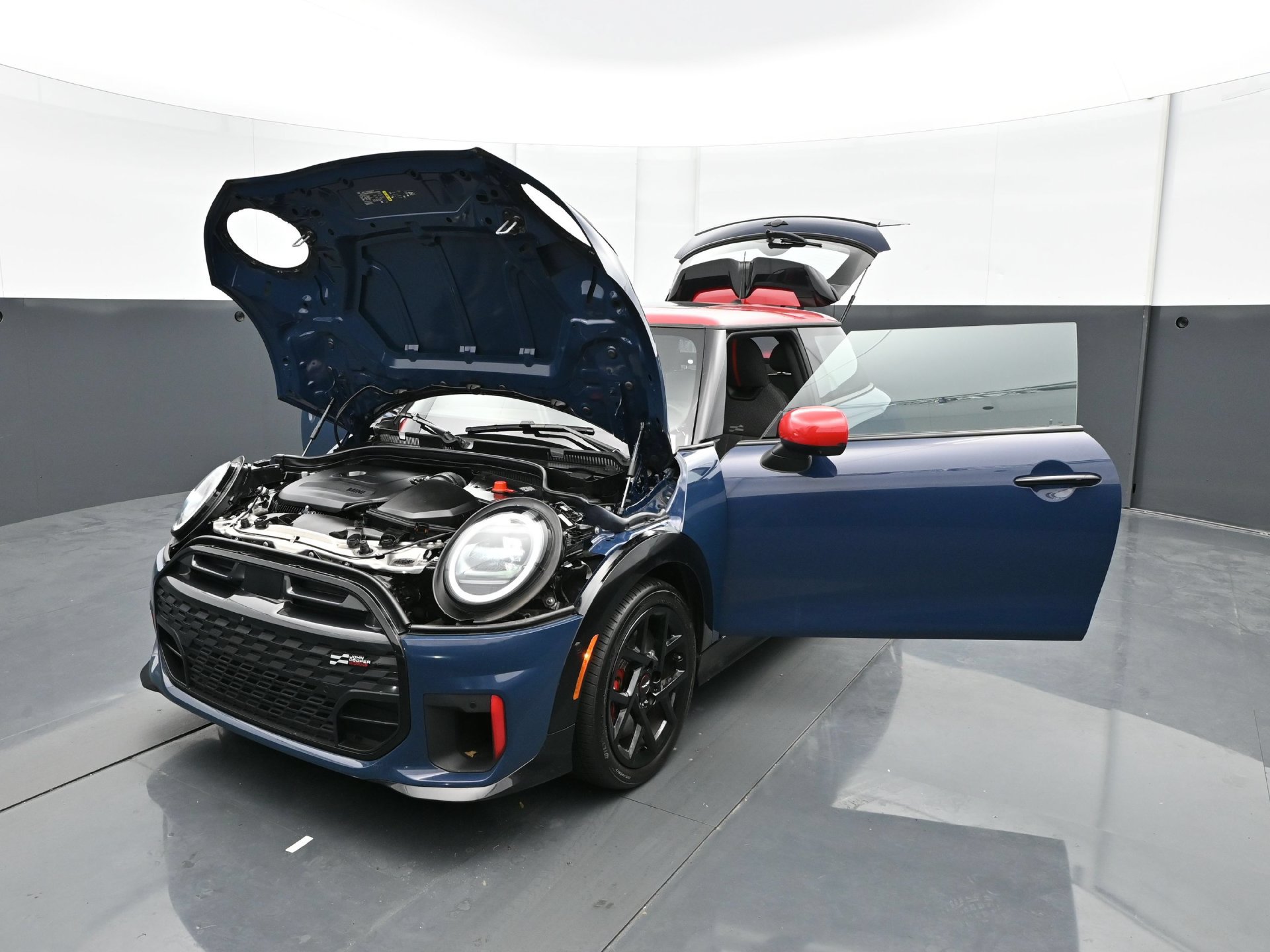 Used 2025 MINI Cooper John Cooper Works FWD image 29