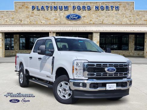 New 2026 Ford F250 XLT w/ FX4 Off-Road Package AWD/4WD image 1