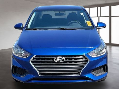 Used 2018 Hyundai Accent SE FWD image 2