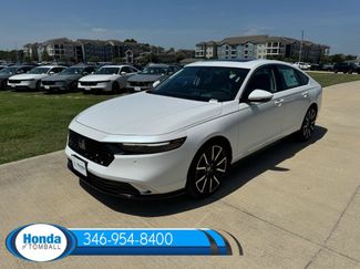 New 2026 Honda Accord Hybrid Touring video 3