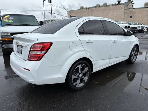 Used 2017 Chevrolet Sonic Premier image 2