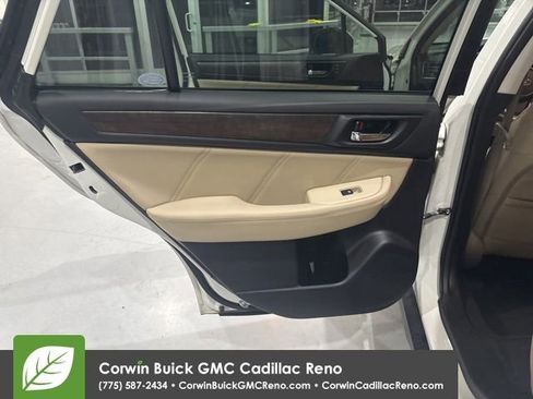 Used 2018 Subaru Outback 2.5i Limited image 15