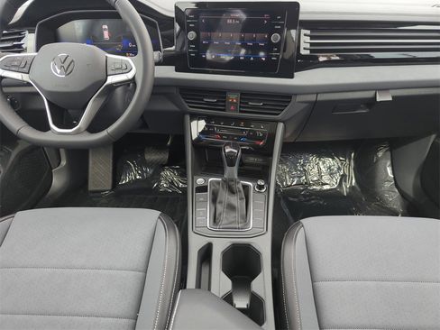 New 2026 Volkswagen Jetta SE image 22