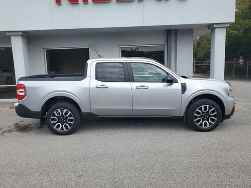 Used 2024 Ford Maverick Lariat image 7