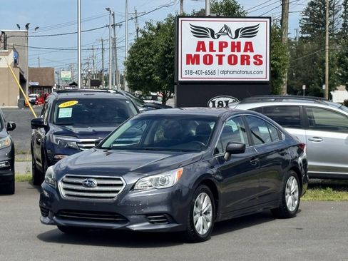 Used 2016 Subaru Legacy 2.5i Premium w/ Moonroof Package AWD/4WD image 3