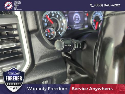 Used 2022 RAM 1500 Big Horn w/ Night Edition RWD image 20