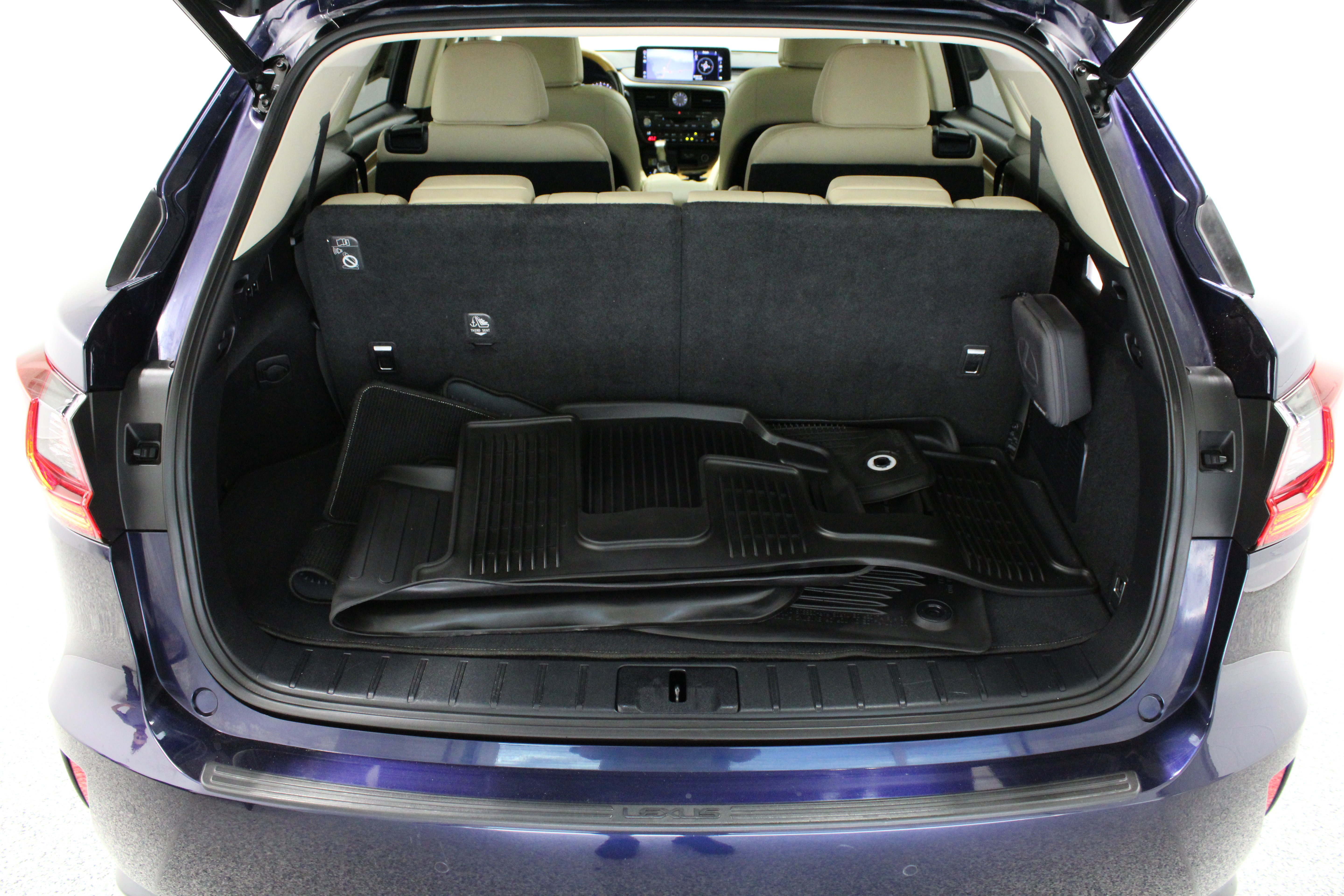 Used 2022 Lexus RX 350L FWD w/ Premium Package image 36