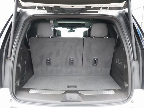 Used 2022 Chevrolet Tahoe Z71 w/ Luxury Package image 34