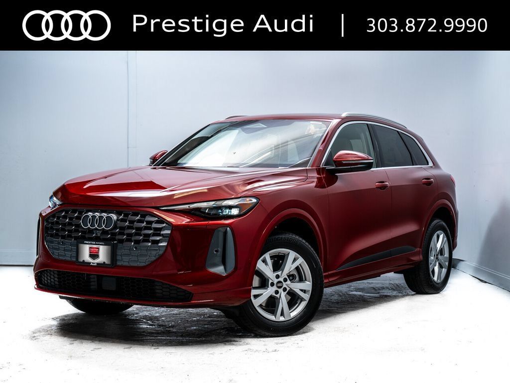 Used 2025 Audi Q5 Premium w/ Convenience Package AWD/4WD image 2