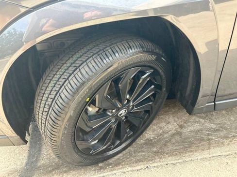 Used 2023 Lexus UX 250h F Sport w/ Accessory Package (Z2) AWD/4WD image 34