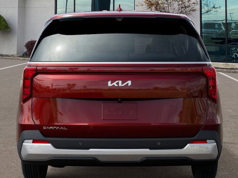 New 2026 Kia Carnival image 13