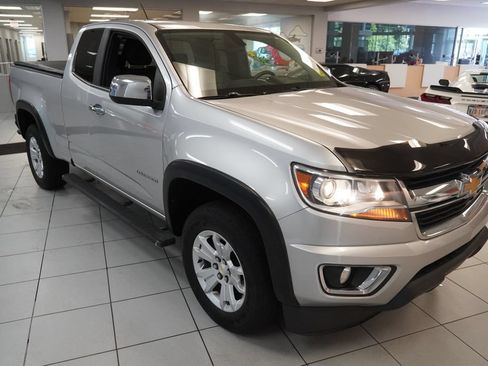 Certified 2015 Chevrolet Colorado LT w/ Luxury Package RWD image 18
