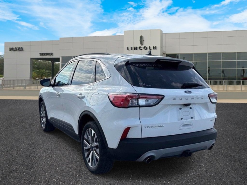 Used 2022 Ford Escape Titanium w/ Class II Trailer Tow Package AWD/4WD image 7