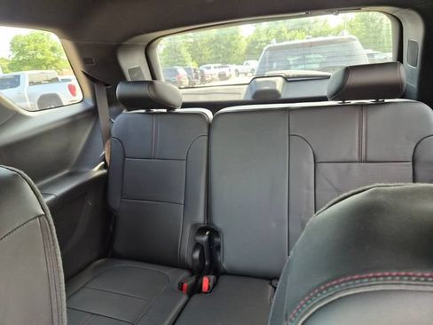 Used 2023 Chevrolet Traverse RS w/ LPO, Floor Liner Package AWD/4WD image 15