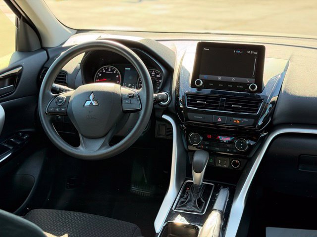 Used 2024 Mitsubishi Eclipse Cross LE AWD/4WD image 35