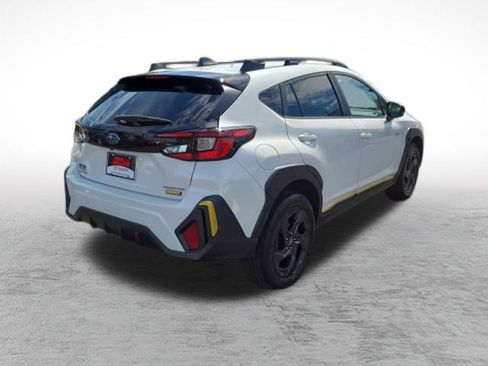 Used 2024 Subaru Crosstrek 2.5i Sport AWD/4WD image 8