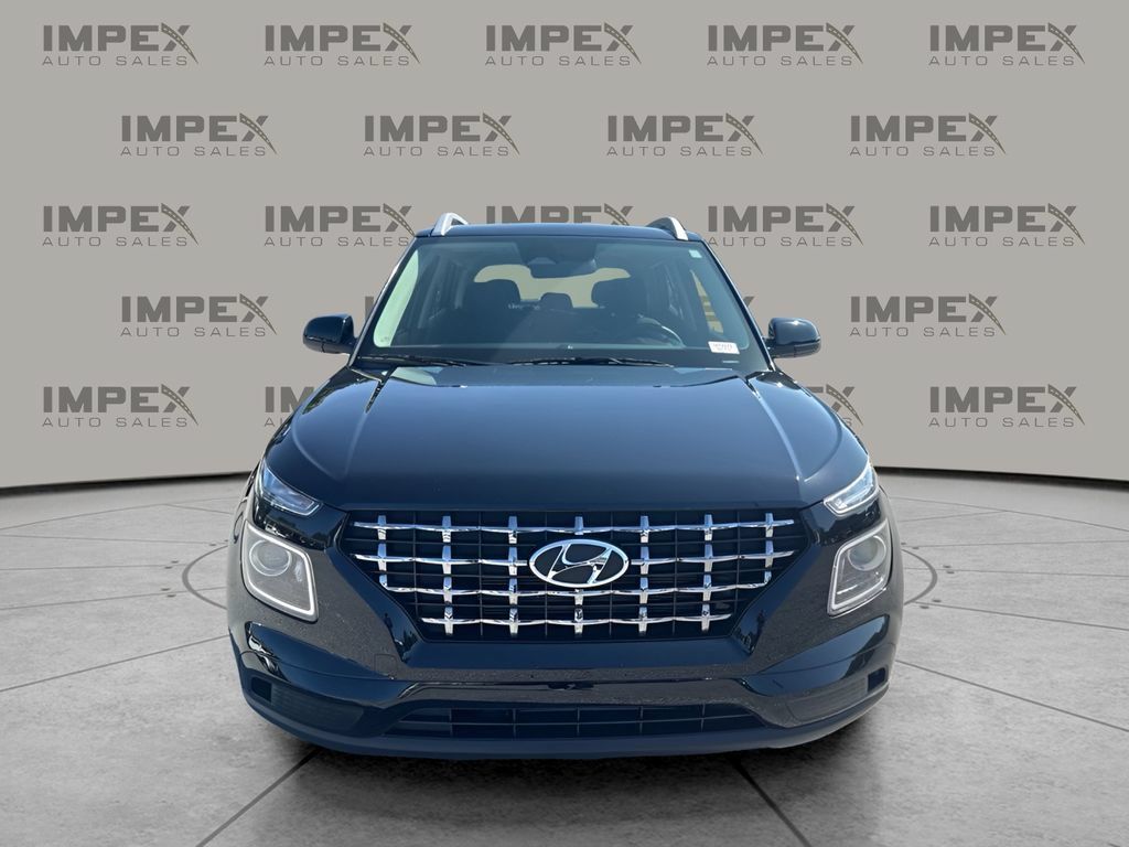 Used 2024 Hyundai Venue SEL FWD image 8
