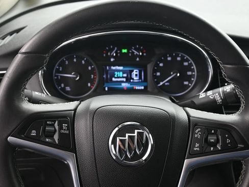Certified 2022 Buick Encore Preferred w/ Safety Package AWD/4WD image 9