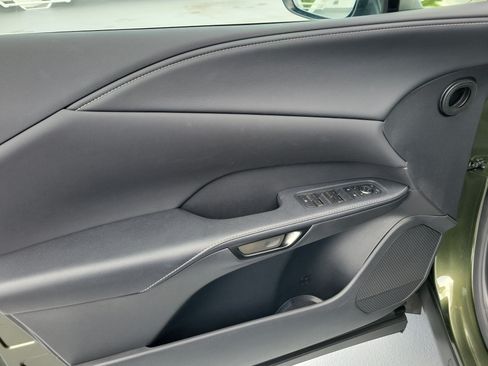 Used 2025 Lexus RX 350 Premium w/ Accessory Package (Z1) FWD image 18