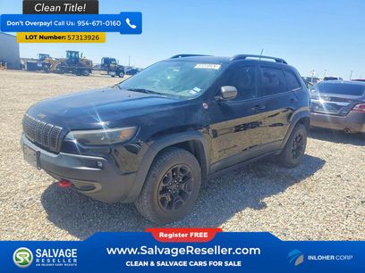 Used 2019 Jeep Cherokee Trailhawk w/ Cold Weather Group