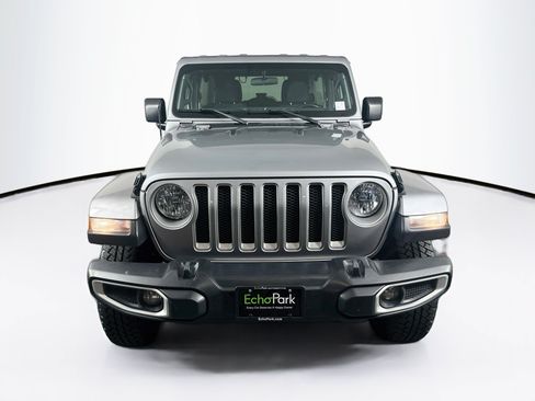 Used 2020 Jeep Wrangler Unlimited Sahara AWD/4WD image 2