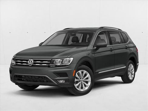 Used 2021 Volkswagen Tiguan SE image 1