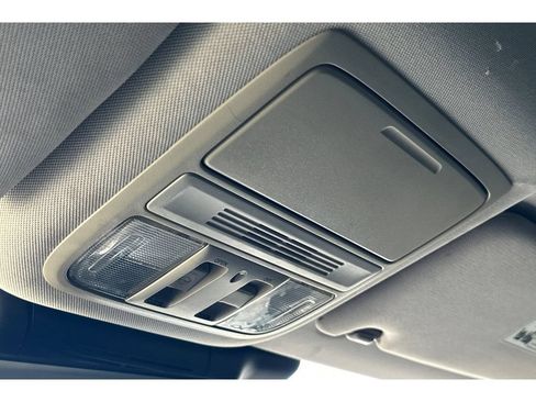 Used 2022 Honda Accord EX-L image 23
