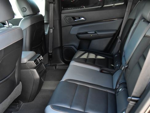 Used 2024 Honda Prologue Touring image 39