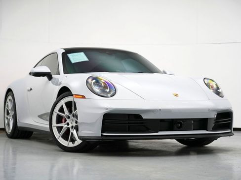 Used 2025 Porsche 911 Carrera image 49