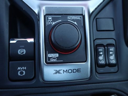 Used 2023 Subaru Forester Premium image 31