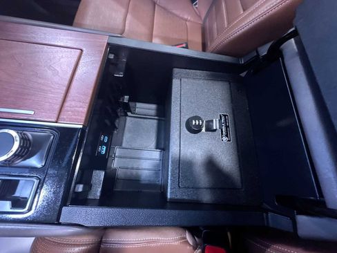 Used 2024 Toyota Tundra 1794 Edition image 29