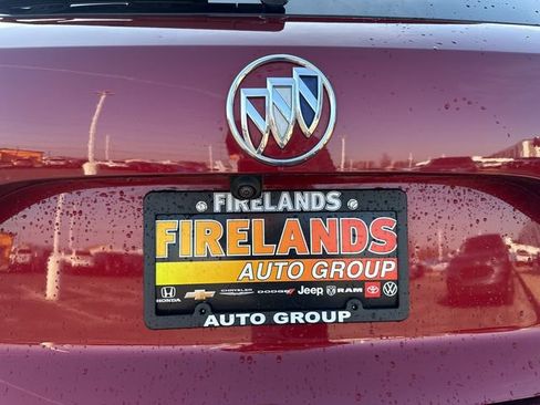 Used 2022 Buick Envision Preferred FWD image 35
