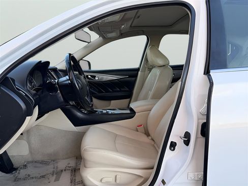 Used 2014 INFINITI Q50 Premium w/ Navigation Package image 12