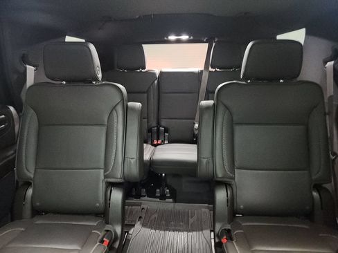 Used 2024 GMC Yukon Denali AWD/4WD image 27