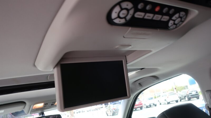 Used 2013 Honda Pilot Touring image 30