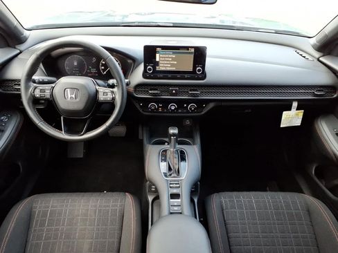 Certified 2024 Honda HR-V Sport image 10