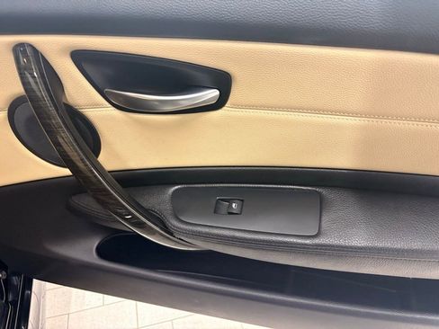 Used 2013 BMW 135i Convertible image 14