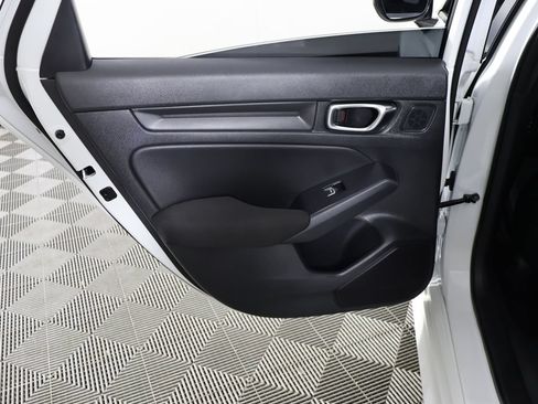 Used 2025 Honda Civic Sport image 22