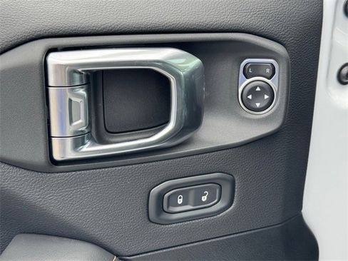 New 2025 Jeep Wrangler Sahara w/ Safety Group image 15