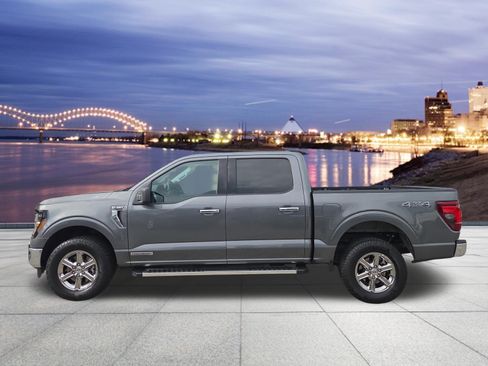 Used 2025 Ford F150 XLT w/ Equipment Group 301A Standard AWD/4WD image 2