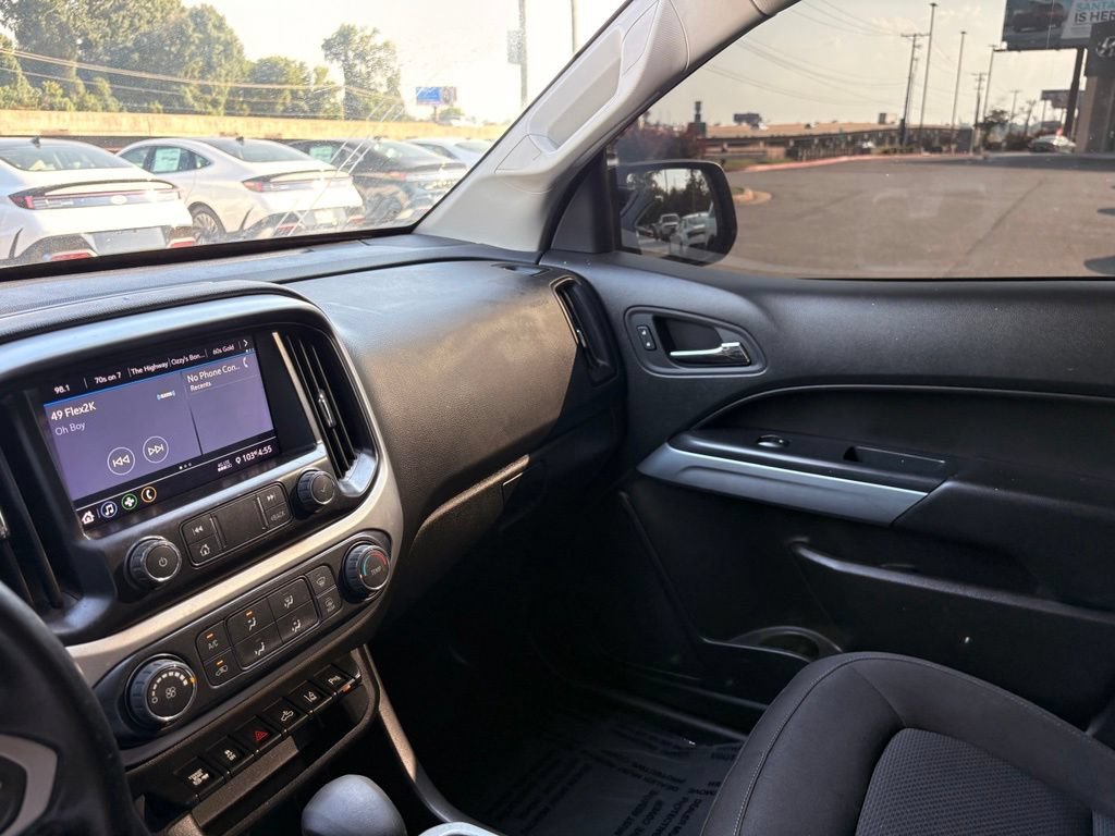 Used 2022 Chevrolet Colorado LT w/ Safety Package RWD image 21