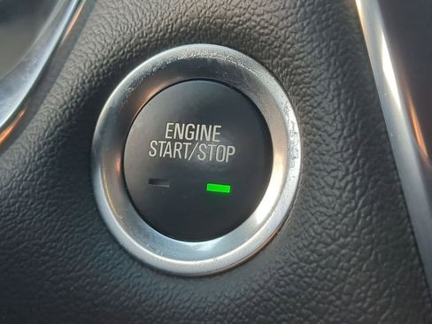 Used 2023 Chevrolet Traverse LT w/ LPO, Floor Liner Package image 16